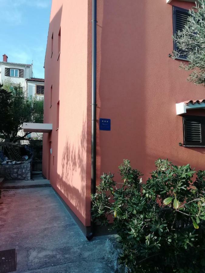 Apartment App Dalia Losinj *